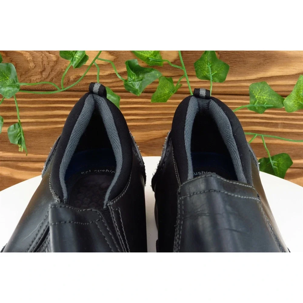 Dr. Scholls welcome shoe